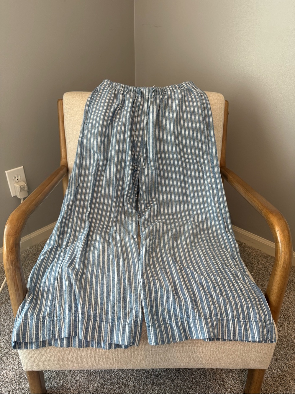 Old Navy Wide-Leg Linen Blend Pants - Light Blue Striped - Picture 2 of 4